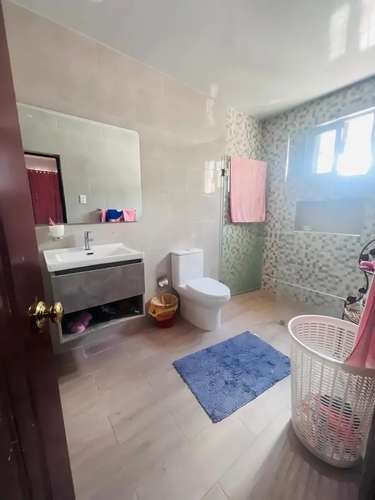 Imponente Y Cautivadora  CASA EN VENTA A solo Minutos del centro de la Ciudad    Residencial Cerrado Amplios Espacios y 
