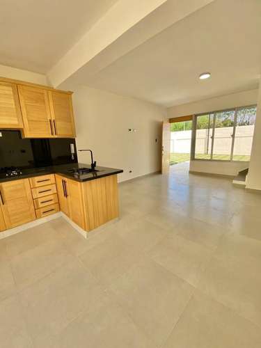 Venta de townhouse nuevo con jacuzzi privado en Juan Dolio - Imagen 10