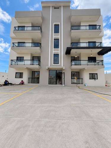 Apartamento en venta en Prado Oriental de 101 m2, primer nivel, Autopista de San Isidro - Imagen 2