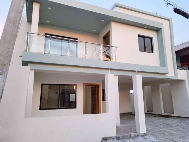 Venta de casa con piscina y sala a doble altura en Prado Oriental, Autopista de San Isidro - Imagen 8