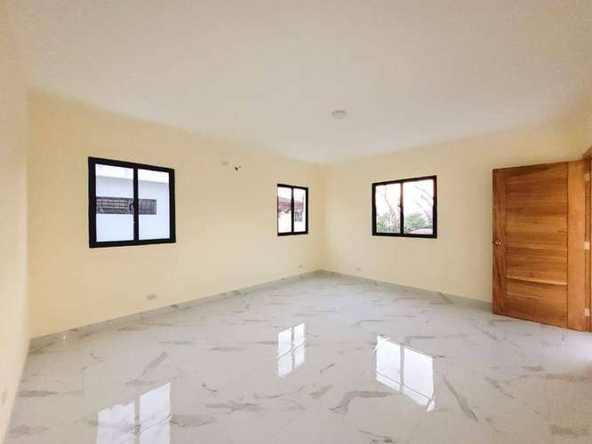 Venta de casa con piscina y sala a doble altura en Prado Oriental, Autopista de San Isidro - Imagen 17
