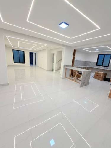 Venta de casa de lujo en Prado Oriental con piscina y 4 parqueos, Autopista de San Isidro - Imagen 13