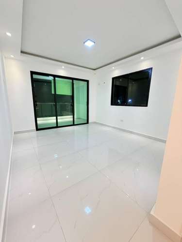 Venta de casa de lujo en Prado Oriental con piscina y 4 parqueos, Autopista de San Isidro - Imagen 12