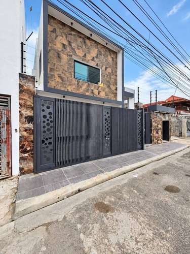 Venta de casa de lujo con piscina y 5 habitaciones en Prado Oriental, Autopista de San Isidro - Imagen 3