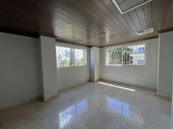Apartamento en ALQUILER en Piantini de TRES Habitaciones + Estudio de 308 m2 - Imagen 8