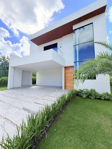 Venta de villa con piscina privada y vista al campo de golf en Playa Nueva Romana - Imagen 3