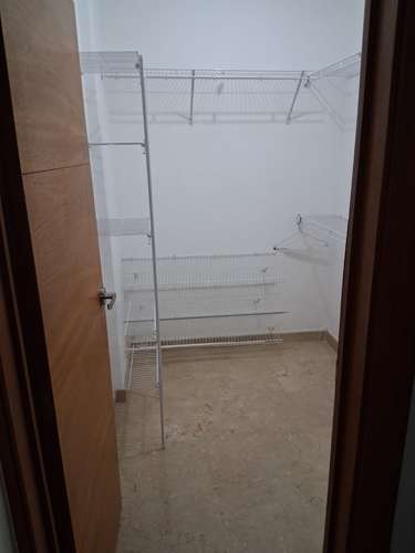 Se alquila, Apartamento 3Hab Amueblado Piso Alto c/Piscina, Sauna, Gym y Lobby en Naco  - Imagen 16
