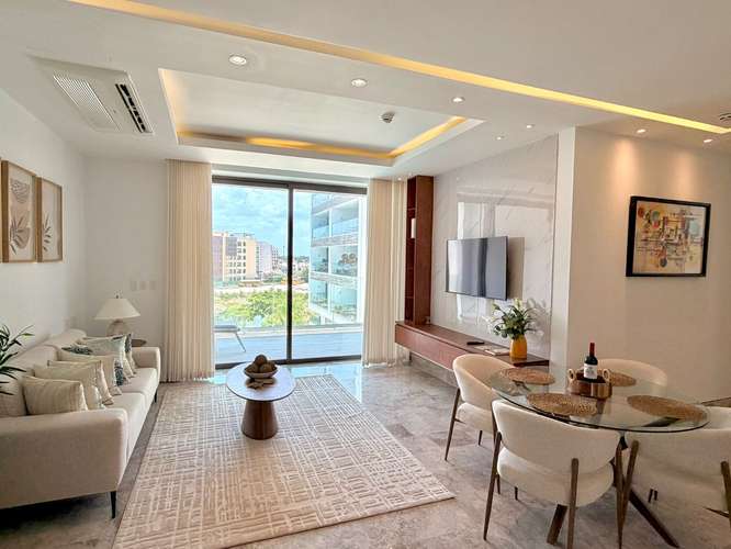 Apartamento Amueblado en Venta con Vista al Lago |