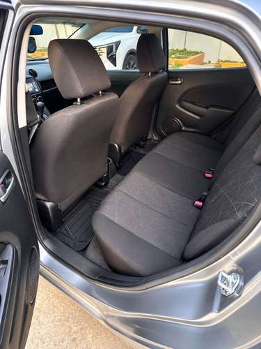 Venta de Mazda Demio 2011