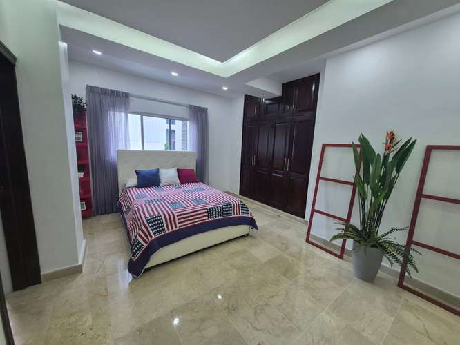 Apartamento en alquiler Piantini, 3 hab amueblado