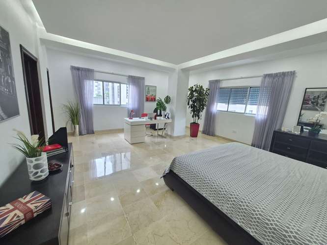 Apartamento en alquiler Piantini, 3 hab amueblado