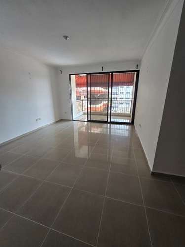 Amplio Apartamento en Alquiler, 3 Habitaciones, Arroyo Hondo Viejo