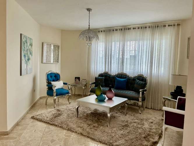  RESIDENCIA EXCLUSIVA EN VENTA | US$775,000 -  Las Praderas - Santo Domingo, Distrito Nacional - Imagen 3