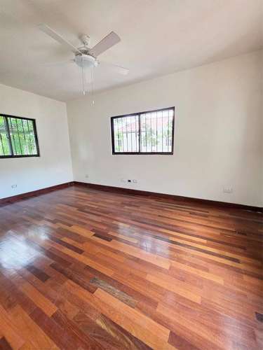 hermosa y espaciosa Casa en venta, en Cuesta Hermosa II - Imagen 11