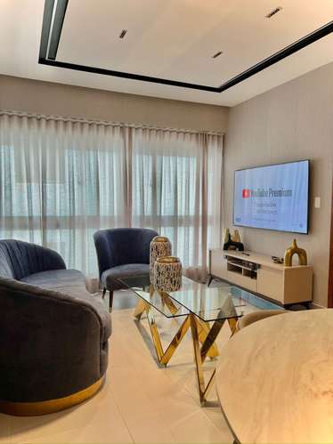 Apartamento Amueblado en Alquiler en el Naco - Imagen 2