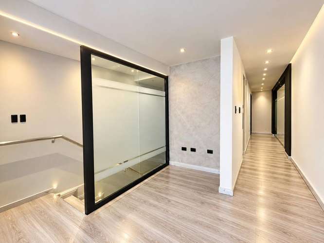 ALQUILER | LOCAL COMERCIAL DE 2 NIVELES | BELLA VISTA - Imagen 2