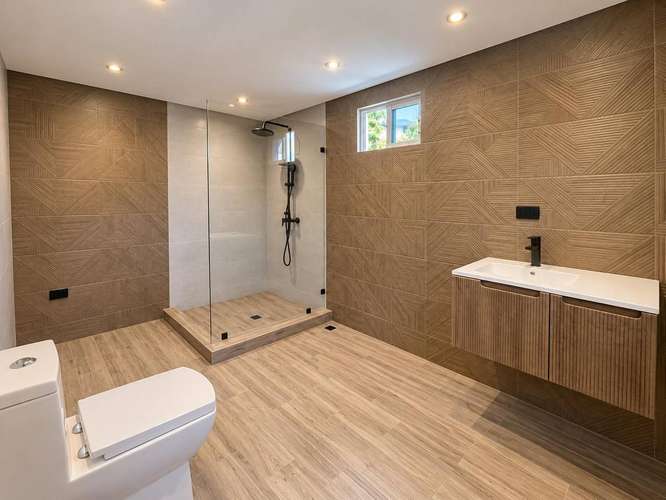 ALQUILER | LOCAL COMERCIAL DE 2 NIVELES | BELLA VISTA - Imagen 3