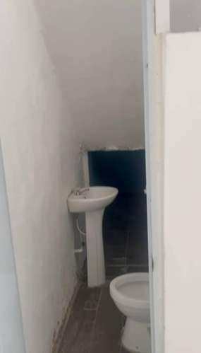 Local en alquiler en Villa Consuelo, cerca de sambil - Imagen 3