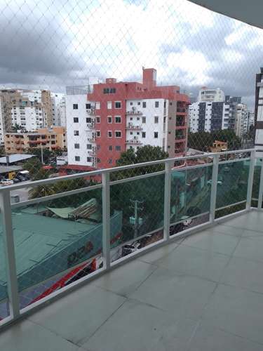 Apartamento en Alquiler en Evaristo Morales