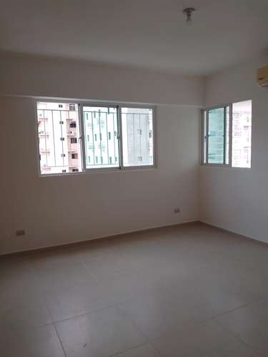 Apartamento en Alquiler en Evaristo Morales - Imagen 4
