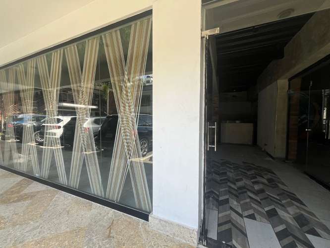 Local Comercial Alquiler Piantini de 173.02 m2 con Terraza – Primer Nivel - Imagen 3