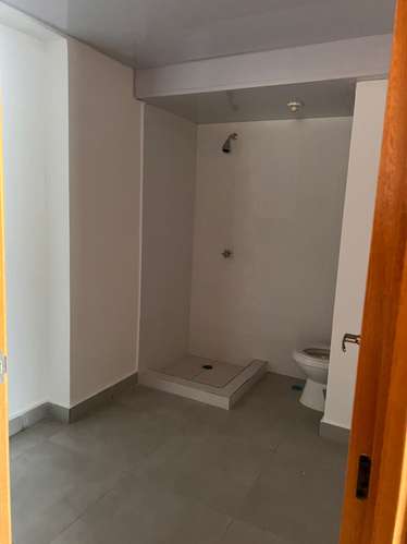 APARTAMENTO DE RENTA EN EVARISTO MORALES - Imagen 5