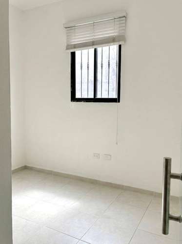 LOCAL COMERCIAL/OFICINA | EVARISTO MORALES Evaristo Morales, Santo Domingo D.N. Alquiler - Imagen 4