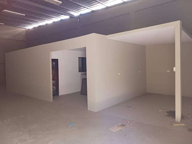 Nave en Alquiler Herrera - Imagen 2