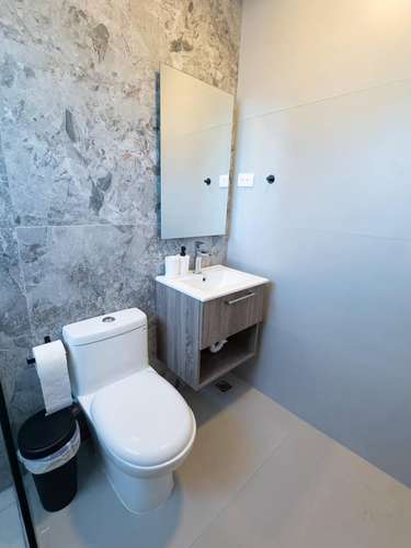 Apartamento en renta Cerca de Todo en Evaristo Morales  - Imagen 6
