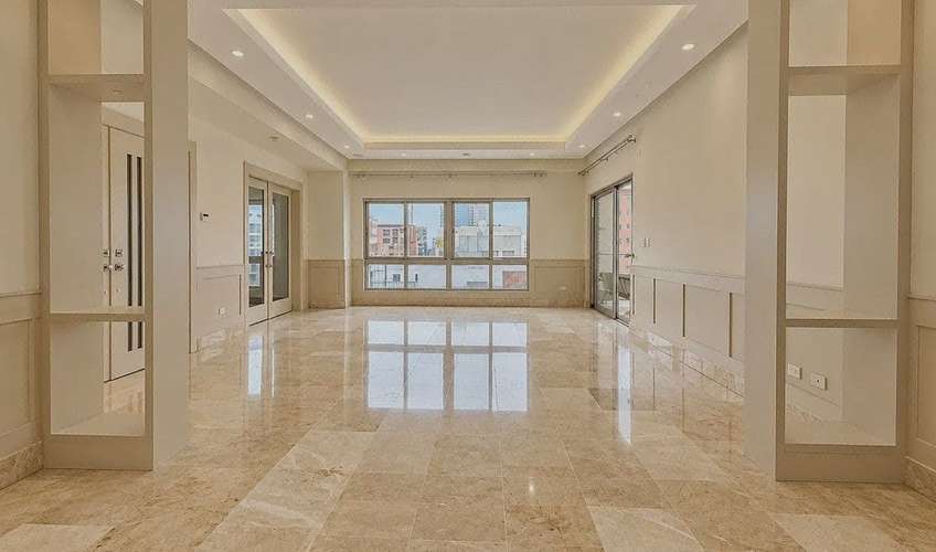 Apartamento en alquiler en Piantini | 3 habitaciones, 3 parqueos | 1 por piso
