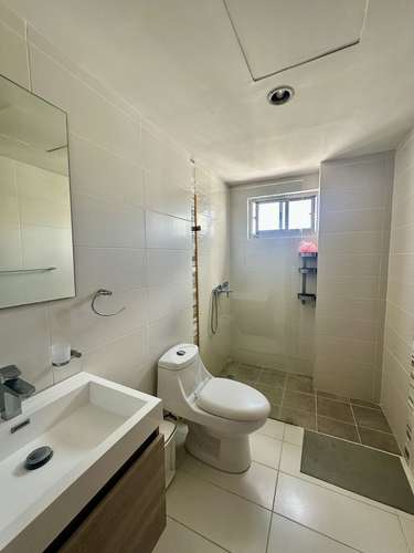 Alquilo apartamento completamente amueblado en Paraiso. - Imagen 7