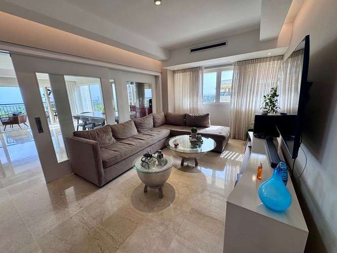 Apartamento amueblado en alquiler en la Av. Anacaona con vista al mar - Imagen 6