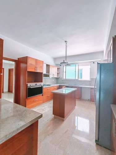 Exclusivo Penthouse en ALQUILER en LOS CACICAZGOS con una Increíble vista al mar   - Imagen 3