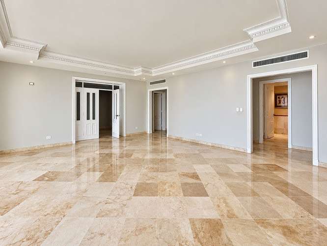Apartamento en Alquiler con Línea Blanca Bello apartamento de 360M2 - Imagen 2