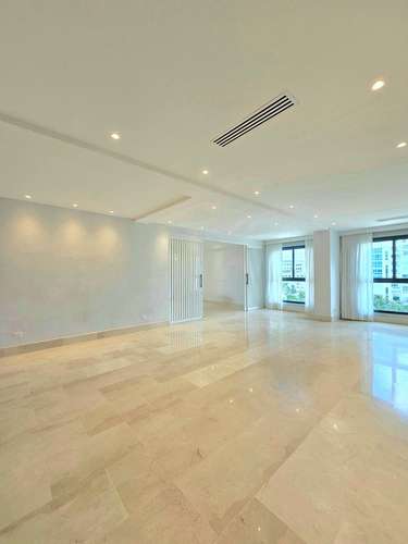 Apto. en alquiler | Naco | 3 Hab. | 275 M2 | US$3,000 - Imagen 10