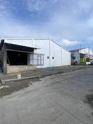 Naves Industriales con Oficinas en Alquiler | Avenida Independencia, Santo Domingo 