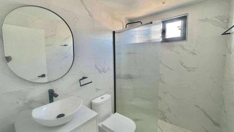 Alquiler | Apartamento Moderno a Estrenar en Evaristo Morales - Imagen 2