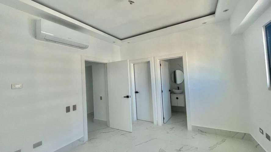 Alquiler | Apartamento Moderno a Estrenar en Evaristo Morales - Imagen 7