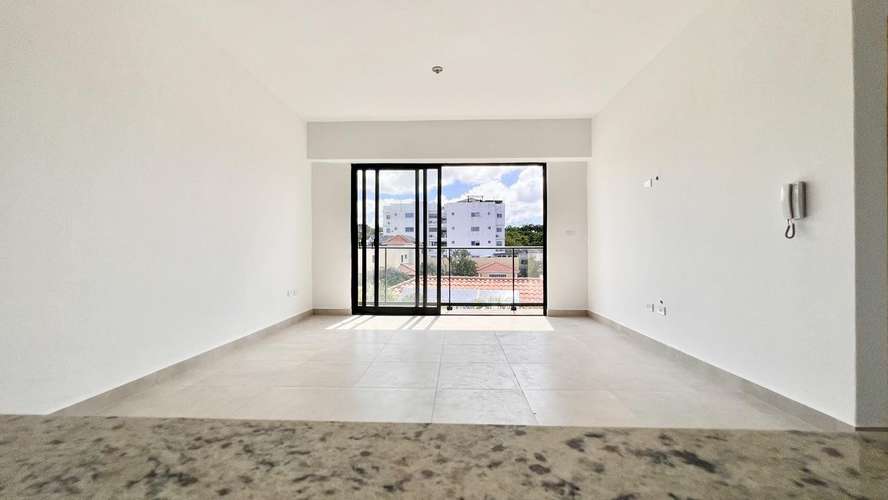 Alquiler Apartamento Nuevo de 3 Habitaciones en Arroyo Hondo - Imagen 2