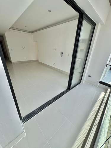 Penthouse Nuevo en Venta RENACIMIENTO USD 380,000.00  CARACTERÍSTICAS DEL PENTHOUSE:  - 204 m2 (135 m2 netos + 33 m2 de  - Imagen 18