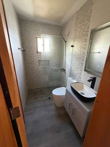 Casa en Proyecto Cerrado en Mirador del Oeste de tres habitaciones - Imagen 6