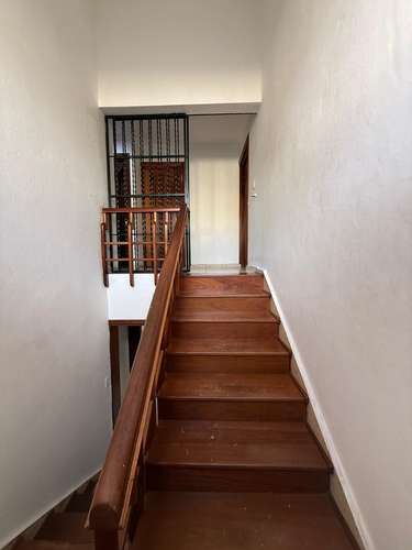 Casa de 2 Niveles en Venta La Castellana  250.22 M2 de Solar y 202.71 M2 de Construcción:  Primer Nivel: Marquesina, Jar - Imagen 18