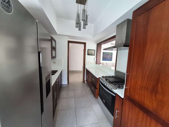 Apartamento en alquiler Piantini, 2 hab amueblado - Imagen 10