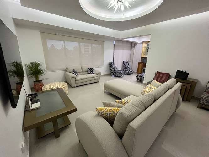Apartamento en Alquiler en Serralles Amueblado de TRES Habitaciones - Imagen 2