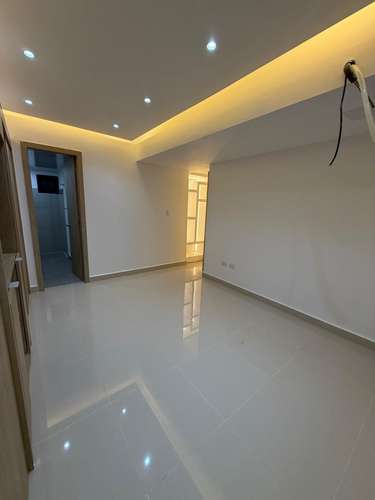 Alquiler de apartamento en residencial rivera