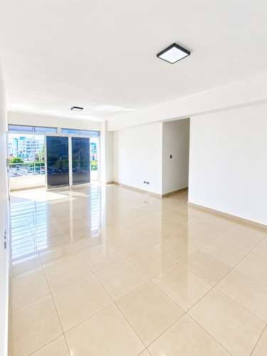 Apartamento en venta en Evaristo Morales, Santo Domingo - Imagen 3