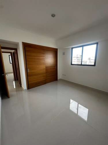 Apartamento 2 Habitaciones, vacío o con Línea, Urb. Renacimiento, 2 Jacuzzis, Gym - Imagen 8