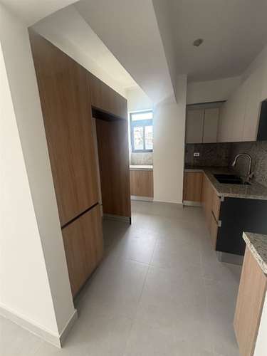 Bello Apartamento, Nuevo a estrenar, 2do con terraza, 3 Habitaciones, El Millón - Imagen 3