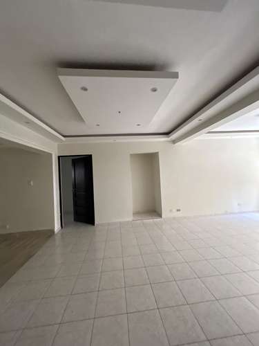 APARTAMENTO EN VENTA | PRIMER NIVEL CON PATIO PRIVADO | EL MILLÓN - Imagen 4
