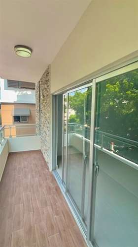 Amplio Apartamento en Alquiler, 3 Habitaciones, Los Prados